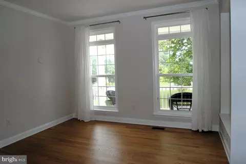 Living - 44 Augustine Blvd, Middletown, DE 19709 photo 1 of 7
