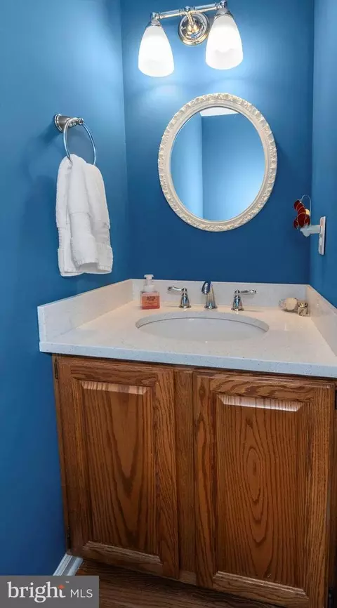 Bath - 86 Dasher Ave, Bear, DE 19701 photo 1 of 5