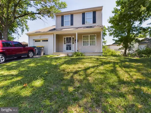 402 Third St, New Castle, DE 19720