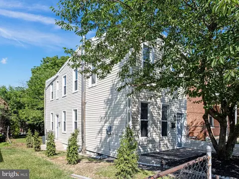 120 W 29th St, Wilmington, DE 19802