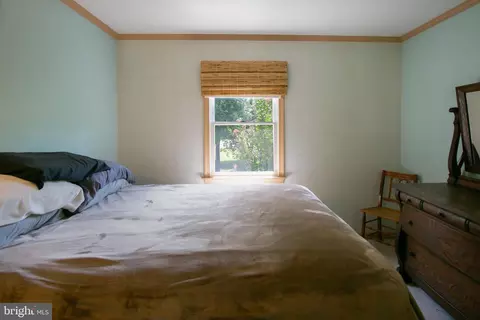 Bedroom - 5869 5 - 5871 Summit Bridge Rd, Townsend, DE 19734 photo 5 of 7