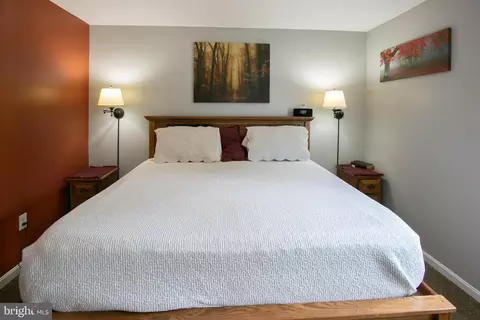 Bedroom - 5869 5 - 5871 Summit Bridge Rd, Townsend, DE 19734 photo 1 of 7