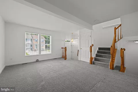 Living - 22 Hibiscus Dr, Newark, DE 19702 photo 1 of 2