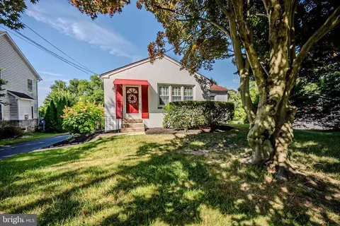 2304 Silverside Rd, Wilmington, DE 19810