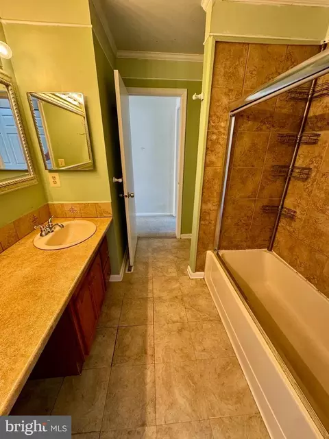 220 Vercelli Dr, Bear, DE 19701 photo 16