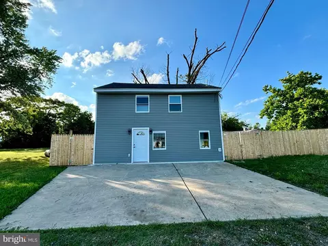 49 J J Caldwell Ln, New Castle, DE 19720