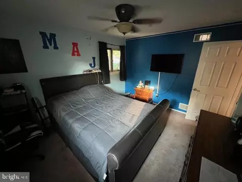Bedroom - 17 Chancellor Dr, Newark, DE 19713 photo 5 of 7