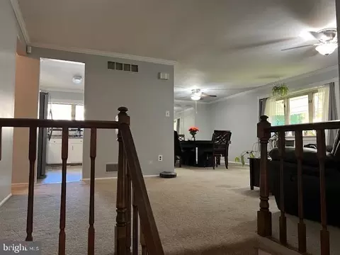 Entry Way - 17 Chancellor Dr, Newark, DE 19713 photo 5 of 5