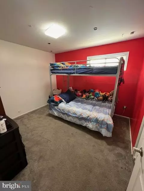 Bedroom - 17 Chancellor Dr, Newark, DE 19713 photo 3 of 7