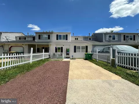 519 Blackbird Dr, Bear, DE 19701