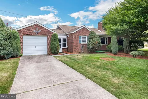 4610 Bailey Dr, Wilmington, DE 19808