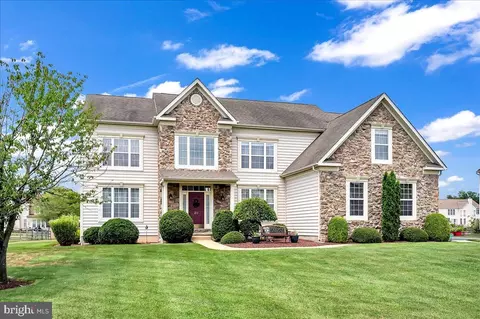 20 Crompton Ct, Newark, DE 19702