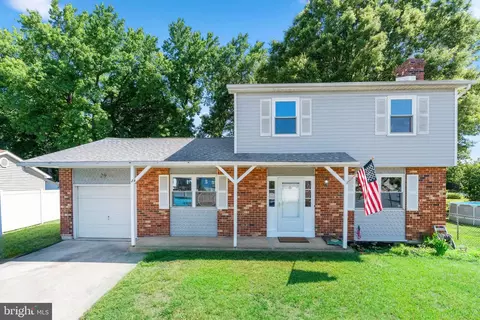 29 Courtland Cir, Bear, DE 19701