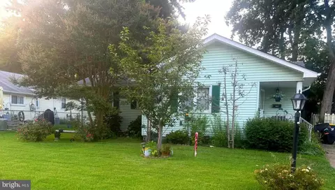 3835 Katherine Ave, Wilmington, DE 19808