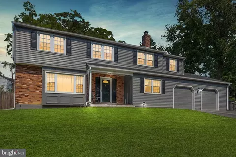 2237 Inwood Rd, Wilmington, DE 19810