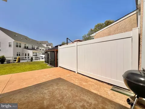 Exterior - 48 Springfield Cir, Middletown, DE 19709 photo 4 of 6