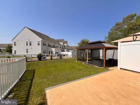 Exterior - 48 Springfield Cir, Middletown, DE 19709 photo 3 of 6