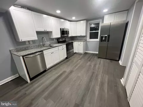 418 Townsend St, Wilmington, DE 19801
