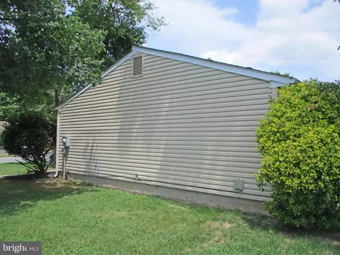 4 Flute Dr, Newark, DE 19713 photo 9