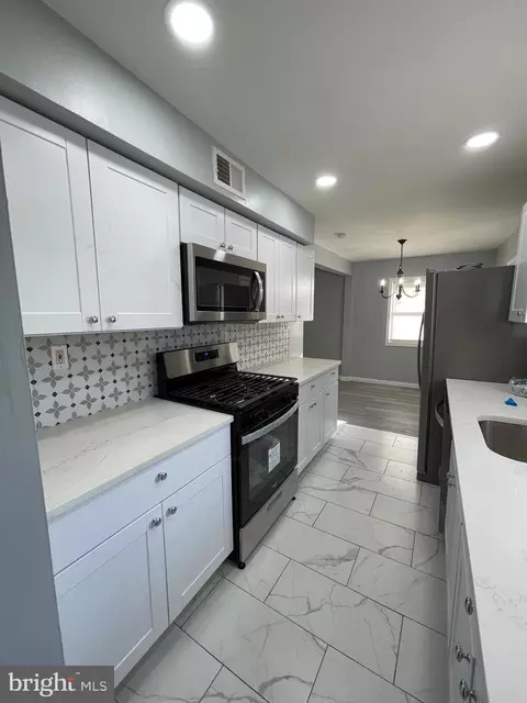 809 Centerville Rd, Wilmington, DE 19804 photo 2