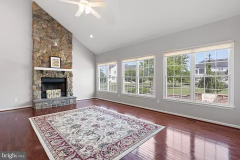Living - 805 Lowell Dr, Bear, DE 19701 photo 1 of 1