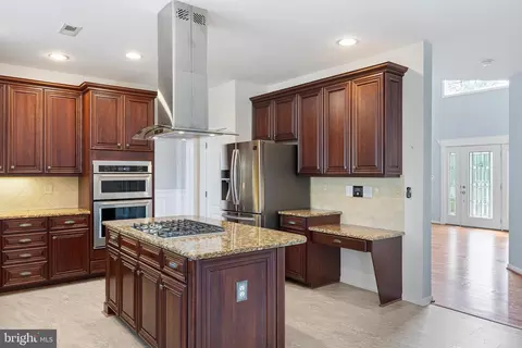 Kitchen - 805 Lowell Dr, Bear, DE 19701 photo 2 of 4
