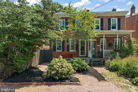 2422 Riddle Ave, Wilmington, DE 19806