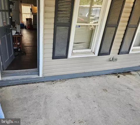 Exterior - 305 Jefferson St, Middletown, DE 19709 photo 3 of 5