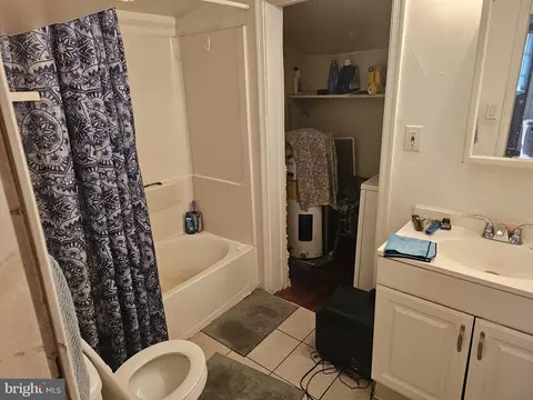 Bath - 305 Jefferson St, Middletown, DE 19709 photo 1 of 1