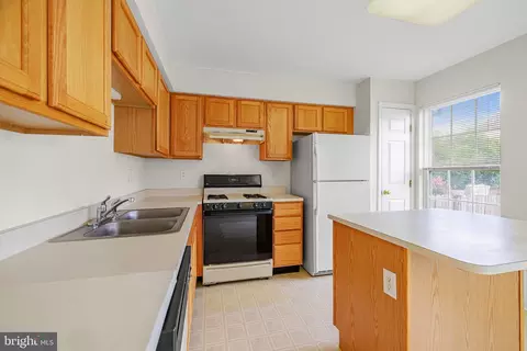 23 Printz Dr, Bear, DE 19701 photo 2