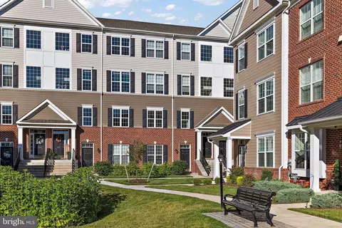 3549 Naamans Dr #JL21, Claymont, DE 19703