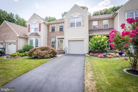515 Southampton Ln, Wilmington, DE 19808