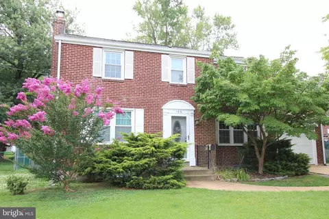 106 Alders Dr, Wilmington, DE 19803