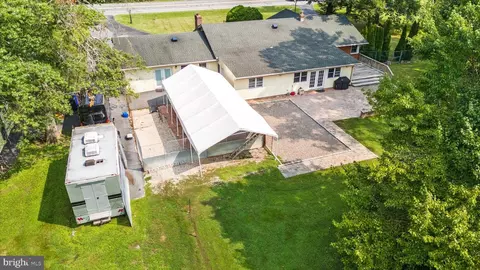 View/Area - 2058 Porter Rd, Bear, DE 19701 photo 2 of 7