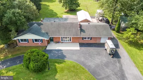 View/Area - 2058 Porter Rd, Bear, DE 19701 photo 1 of 7