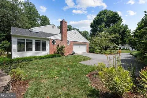 Exterior - 205 Mercury Rd, Newark, DE 19711 photo 11 of 12