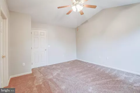 209 Pavin Ct, Newark, DE 19702 photo 44