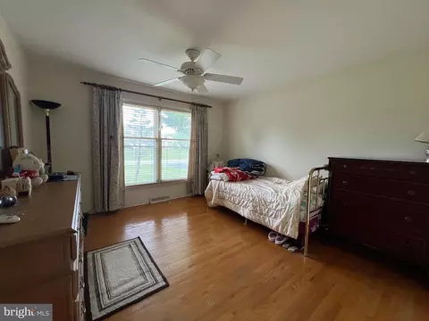 Bedroom - 306 Manubay Ct, Bear, DE 19701 photo 4 of 4