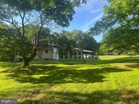 2 Canter Cir, Newark, DE 19711 photo 5
