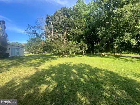 2 Canter Cir, Newark, DE 19711 photo 4
