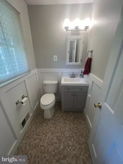 2 Canter Cir, Newark, DE 19711 photo 13