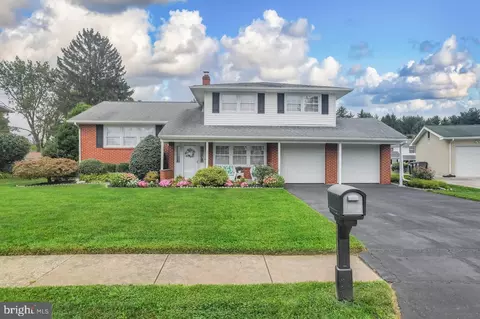 2605 Longfellow Dr, Wilmington, DE 19808