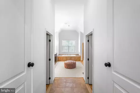 Entry Way - 1458 Olmsted Dr, Bear, DE 19701 photo 10 of 15