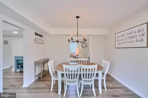 Dining - 3 Cornwall Dr, Newark, DE 19711 photo 3 of 5