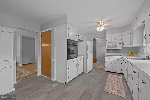 4 Forge Rd, Newark, DE 19711 photo 6