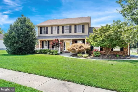 Exterior - 35 Monticello Dr, Bear, DE 19701 photo 2 of 13