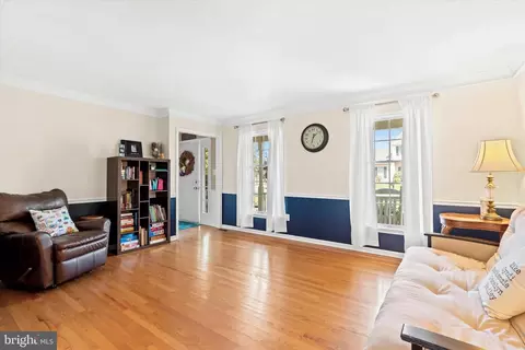 Living - 35 Monticello Dr, Bear, DE 19701 photo 2 of 2