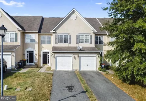 62 Springfield Cir, Middletown, DE 19709