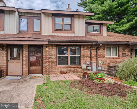 4960 S Tupelo Turn Turn, Wilmington, DE 19808
