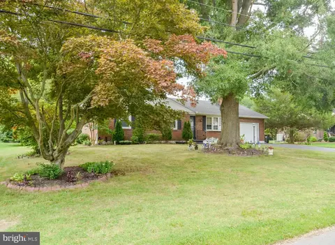 129 Carlotta Dr, Bear, DE 19701